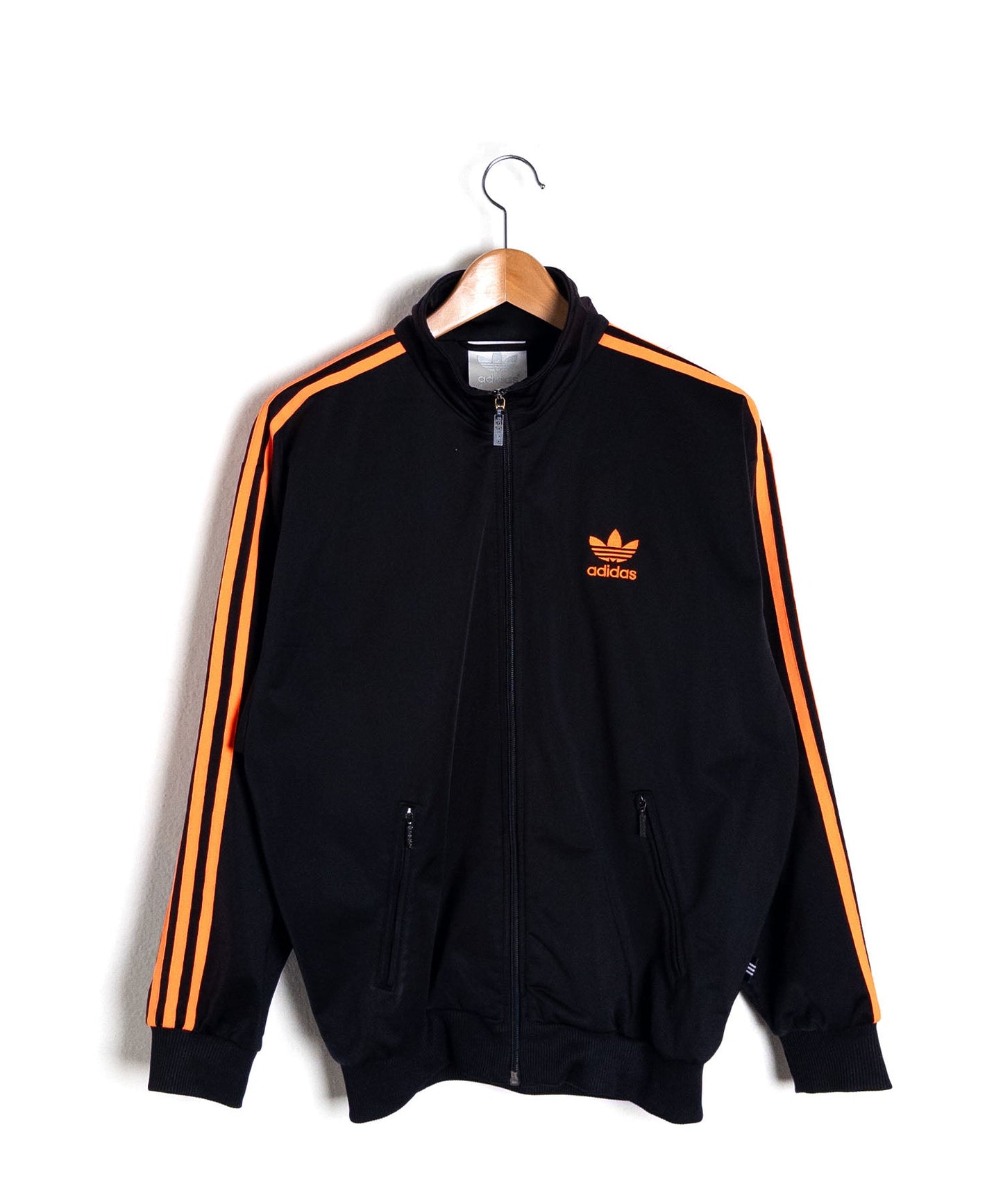 Tracktop Adidas-Adidas-fronte.jpg; Tracktop Adidas-Adidas-retro.jpg