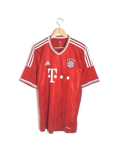 Maglia Calcio Bayern Monaco Adidas-Adidas-fronte.jpg; Maglia Calcio Bayern Monaco Adidas-Adidas-retro.jpg