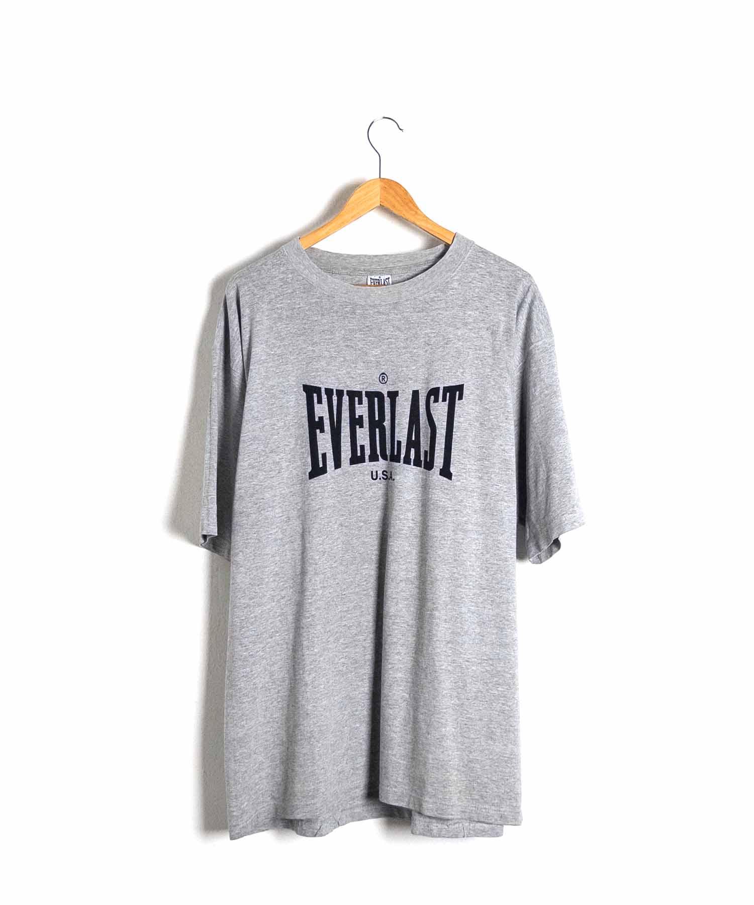 T-shirt Everlast-Everlast-fronte.jpg; T-shirt Everlast-Everlast-retro.jpg