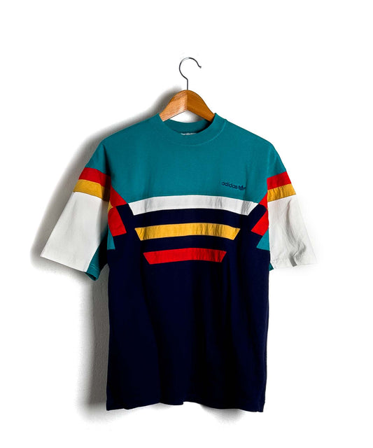 T-shirt Adidas-Adidas-fronte.jpg; T-shirt Adidas-Adidas-retro.jpg