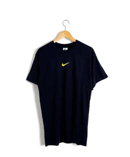 T-shirt Nike-Nike-fronte.jpg; T-shirt Nike-Nike-retro.jpg